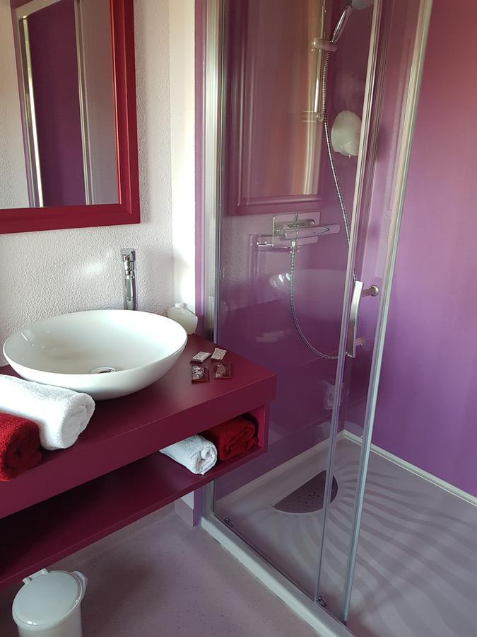 Hotel Jeanne D'Arc Saint-Chély-dʼApcher 외부 사진