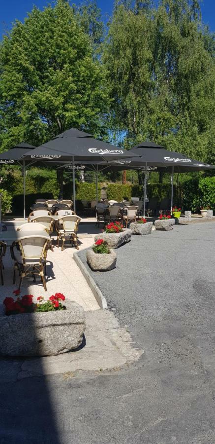 Hotel Jeanne D'Arc Saint-Chély-dʼApcher 외부 사진